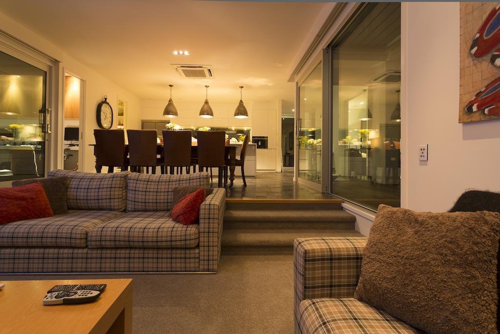 The Establishment Boutique Accommodation Christchurch Exterior photo